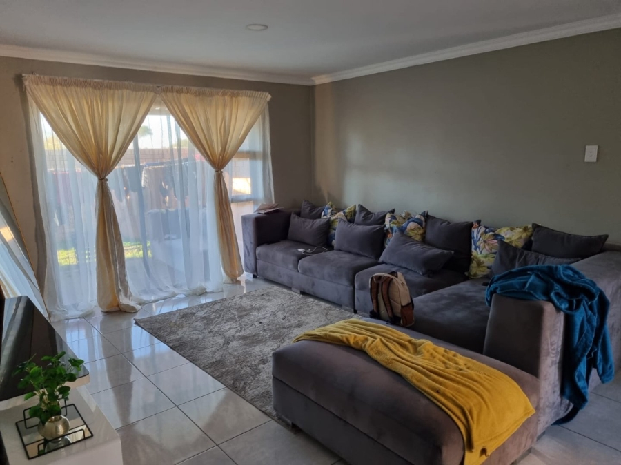 3 Bedroom Property for Sale in Noordhoek Free State